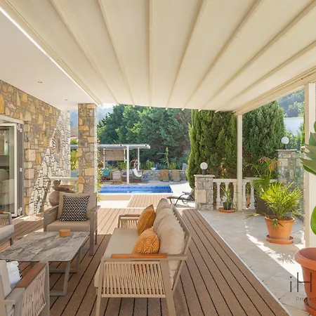 The Beach House - Mansion With Swimming Pool Kampos  Exterior photo